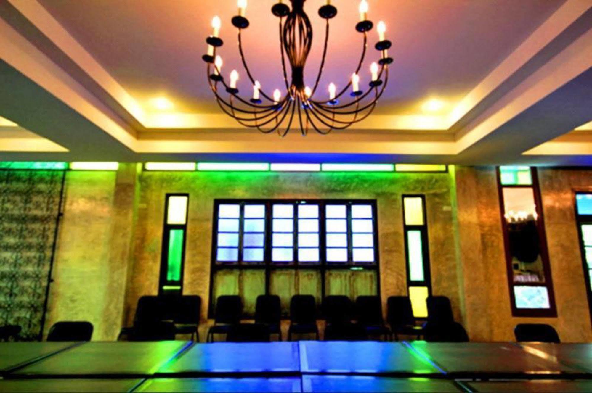 Baantoom Village And Resort Чантабури Екстериор снимка